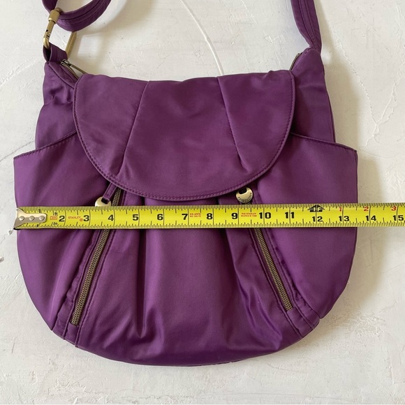 Travelon Purple Hobo Zip Crossbody 5 Point Anti Theft Purse Travel Bag - Picture 10 of 11
